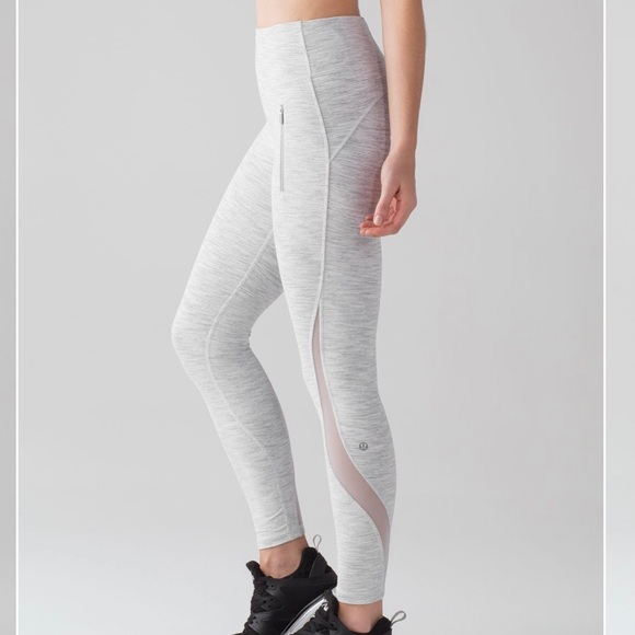 lululemon athletica Pants - Lululemon Invigorate leggings size 6 NWOT - Never worn